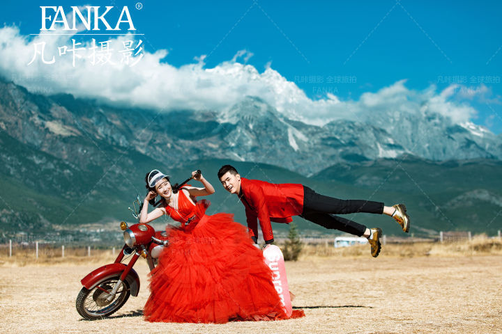 丽江旅拍婚纱照,取景背景虽重要,衣服的风格搭