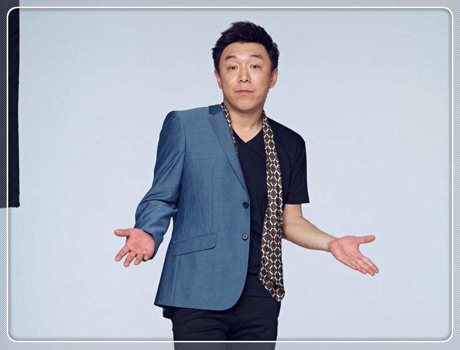 黄渤第32届金鸡奖脱口秀开场,再现渤式幽默逗笑全场,网友:搞笑