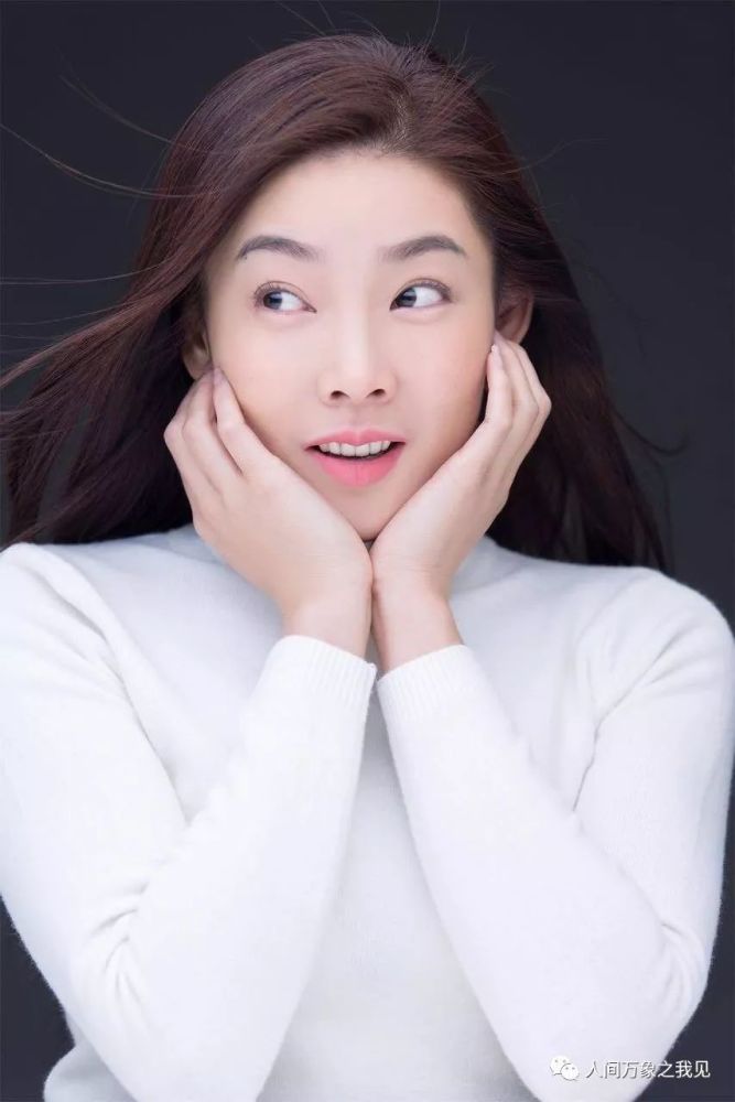 外形高挑靓丽,性格爽朗,这个美女你看后肯定喜欢