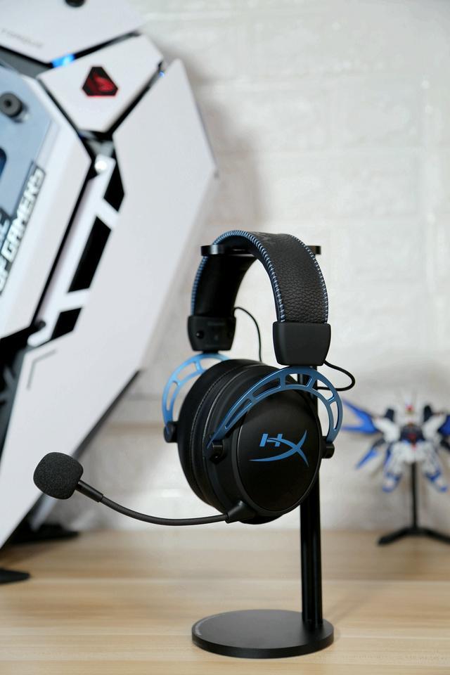 低频随心调 文武双全的电竞耳机:金士顿阿尔法s加强版评测