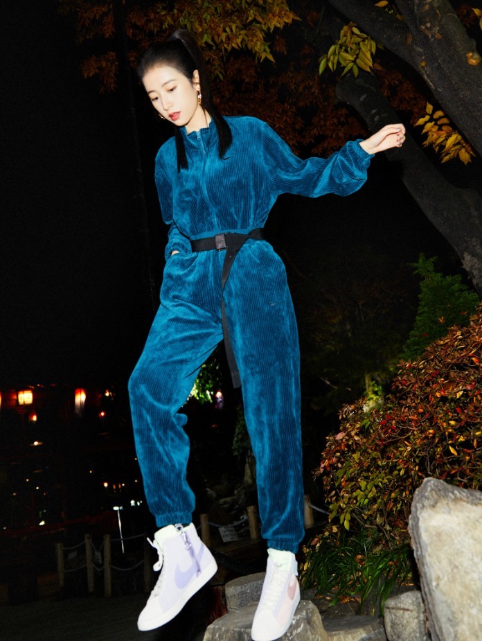 周雨彤是耐克女孩,这次带火的"香芋aj"超甜,成00后最爱!