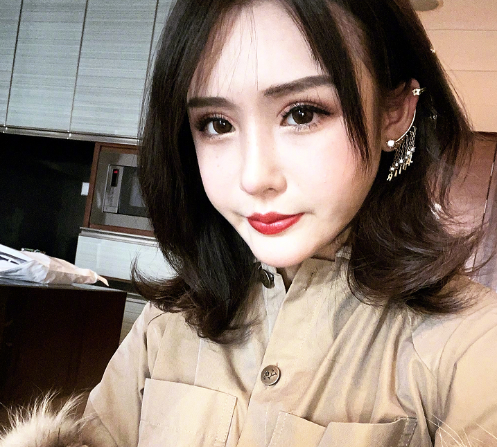 网红大美宣布怀孕21岁的她马上就是三个孩子的妈妈了粉丝直呼太幸福了