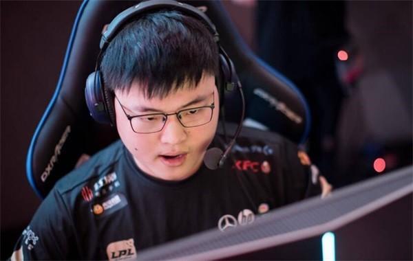 游戏日报lpl全明星赛将至大表哥2登录steam蝙蝠侠或推新作