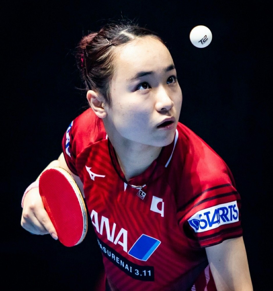 伊藤美诚也有漂亮样子!披肩长发空气刘海,早已忘记失败痛苦