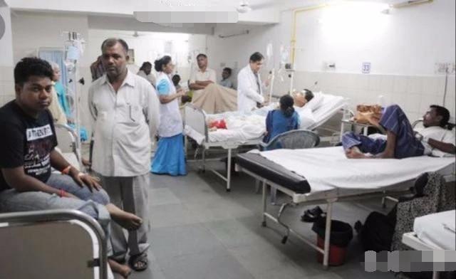 为什么印度人口这么多,还能免费医疗?还跨入