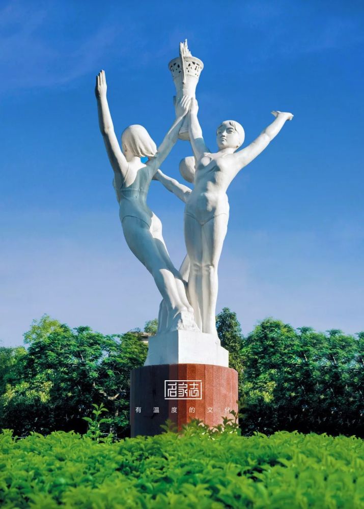 都习惯叫"三身人"了,还记得它原名叫"崛起"吗?