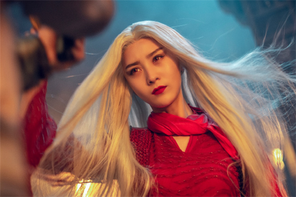 还记得《古剑奇谭》中的孙月言吗?如今新剧搭档李现,网友:太期待了