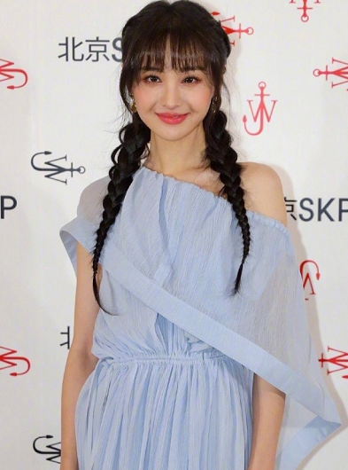 郑爽为何笑起来从不露牙?看到她牙齿的那一刻,张恒的审美真独特