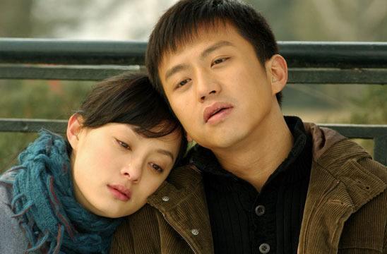 因为合作《幸福像花儿一样》《甜蜜蜜》,孙俪邓超因戏生情,最终走到了