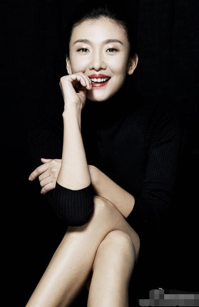 "童年女神"倪景阳,因182身高接不到戏,今40岁颜值身材无变化