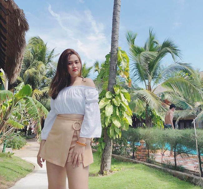 据越南媒体11月28日报道,这个女孩名叫dung nguyen,今年22岁,来自越南