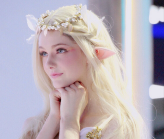 她被称为"希腊女神", 颜值高过迪丽拉, 曾因长相太美被误会是假人