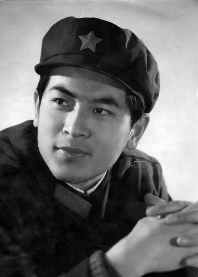 17,李连生,主演电影《甜蜜的事业》,《伤逝》,《李四光》,《神秘的