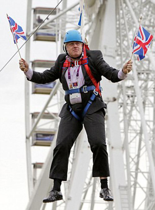 报道称,乌斯曼·汉目前仍处于监控状态中,身上佩戴有可跟踪电子设备