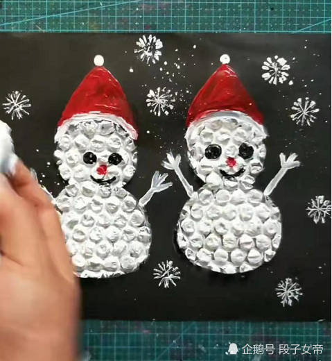 美术生用塑料泡沫作画开始这个问题简单最后请叫我大神