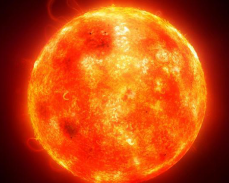 太阳|太阳探测器发现三个神秘黑点，几乎对称分布，不像是太阳黑子