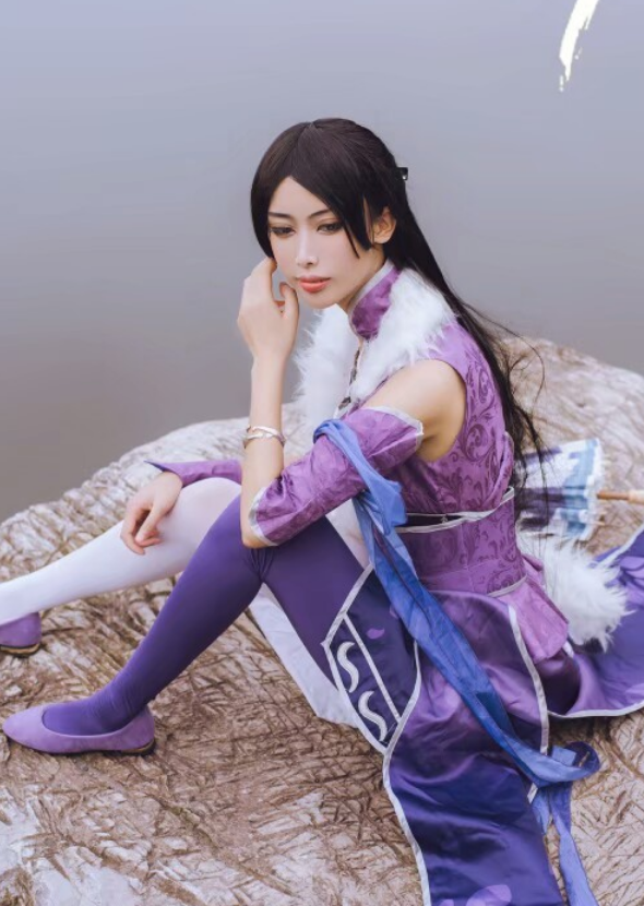 清甜的笑顏感染力十足,劍網情緣網絡版3遊戲人物cosplay