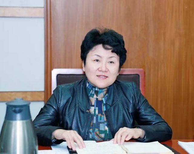 意义重大市委书记包惠就这个事赴京会见