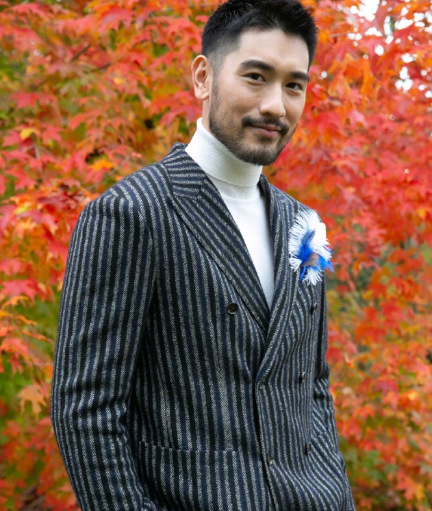 央视终于发声!白岩松在《新闻周刊》报道高以