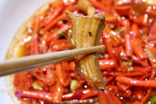 口味蛇 198元/斤