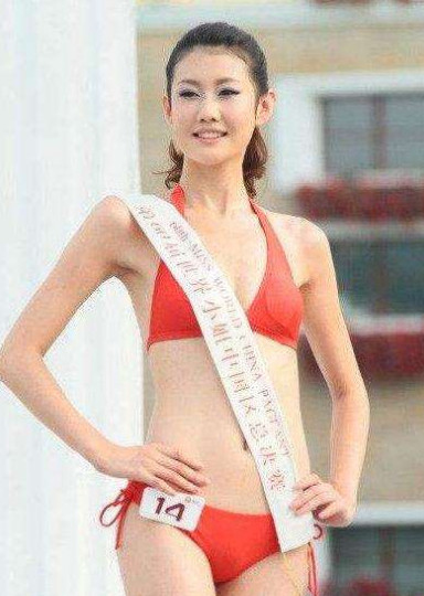 王宝强|马蓉懒理王宝强再婚传闻，晒自拍颜值秒杀现任，粉嫩可爱似少女