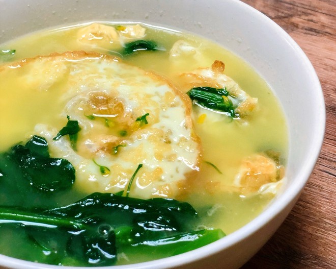 冬季菜谱青菜鸡蛋汤做法简单美味营养一道不错的快手汤