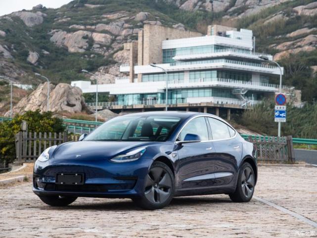 官方证实 国产特斯拉Model 3即将交付