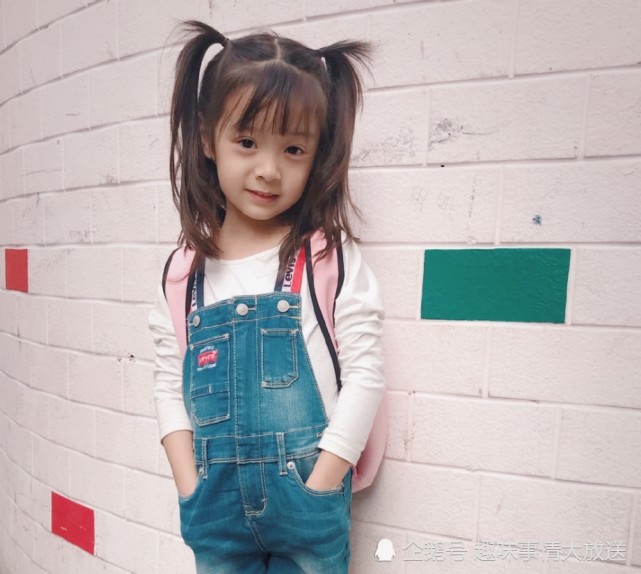 还记得放开我北鼻哈琳如今4岁高颜值吸粉王一博直言等她长大