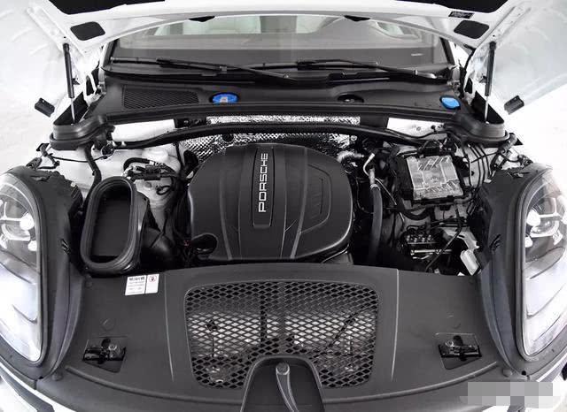 保时捷最得意的作品豪华超q56缸发动机破百53秒号称小卡宴