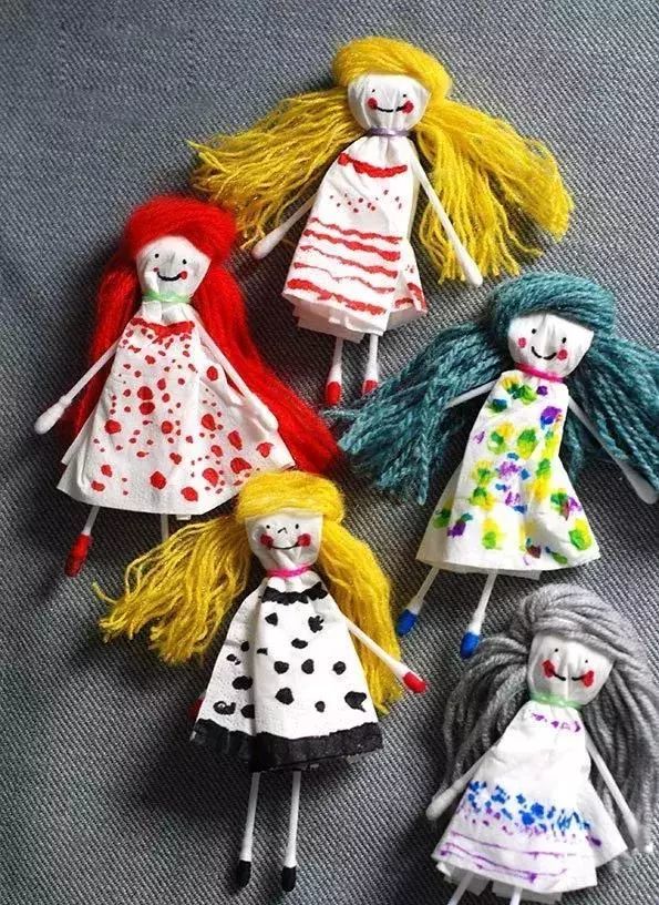 简单的纸巾小娃娃,让娃乐开花