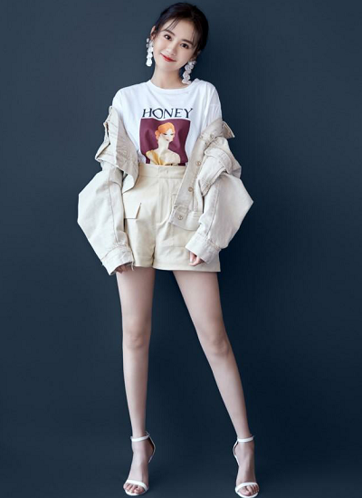 郑合惠子真的瘦了高抬腿的一刹那这腿围一只手都能握住