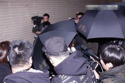  二十问声讨浙江卫视！高以翔好友再发声 