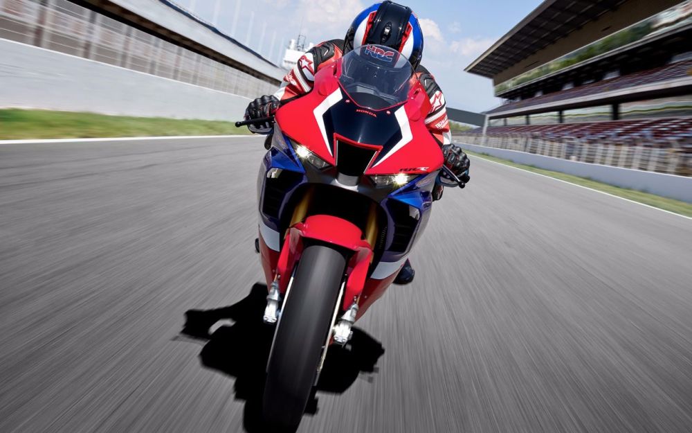 火刃再临 四缸217马力 全新本田cbr1000rr R Sp 腾讯新闻