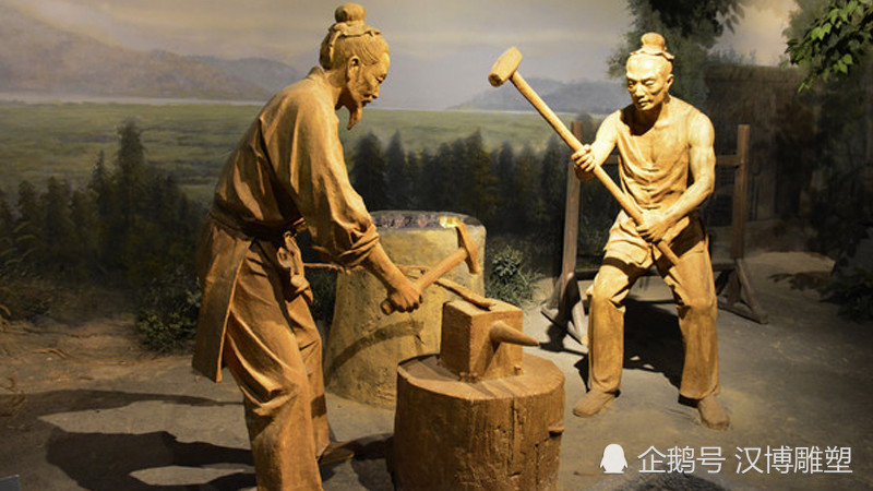 传统打铁匠主题文化人物雕塑并没有随着记忆没落而被遗忘