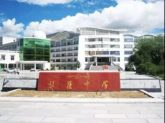 中国百强中学排行榜_2021全国百强中学排名出炉,前5湖南占两所,榜首并非人大附中