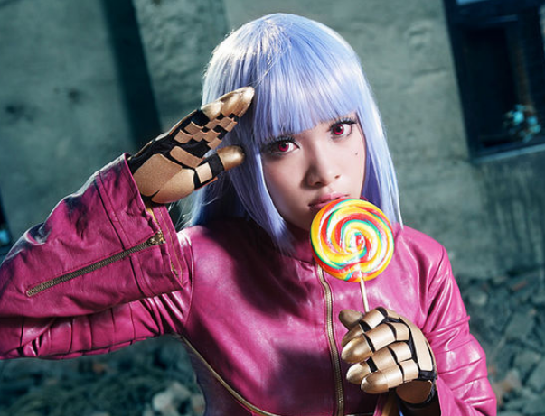 《拳皇》库拉·戴雅萌多cos欣赏,娇俏可人的蓝发少女