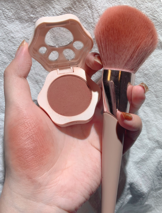 美到犯规的"猫系"小腮红,软萌日系感十足,精致仙女变美的小心机