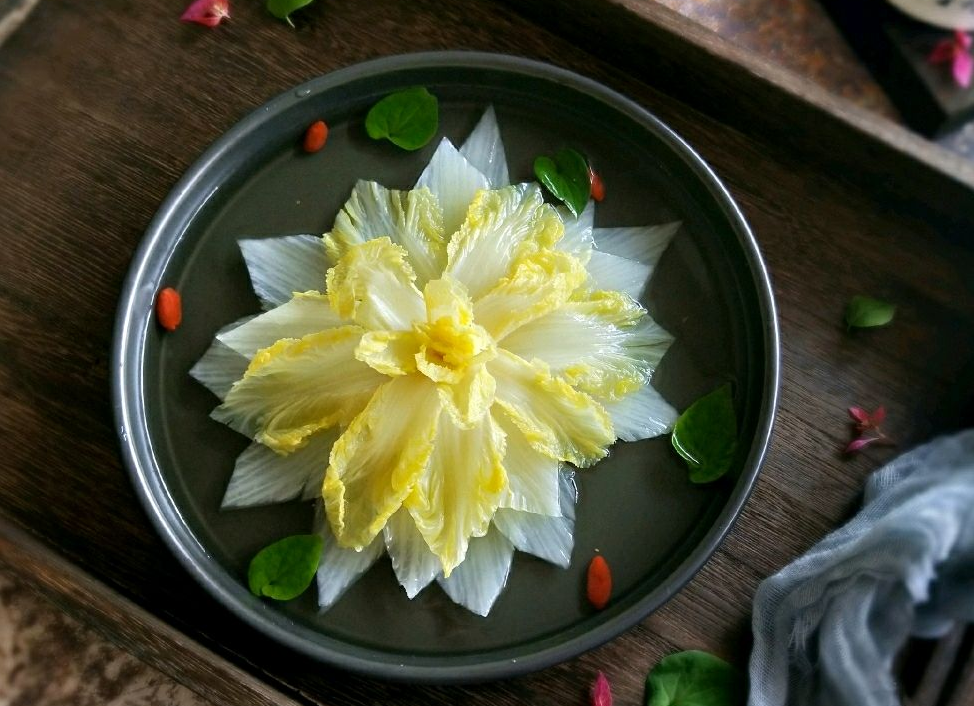饭店几十一份的白菜"莲花",成本也就几块钱,简单一学也会做!