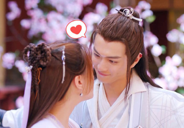 从前有座灵剑山王舞究竟喜欢谁评论区争论不休眼神很真实