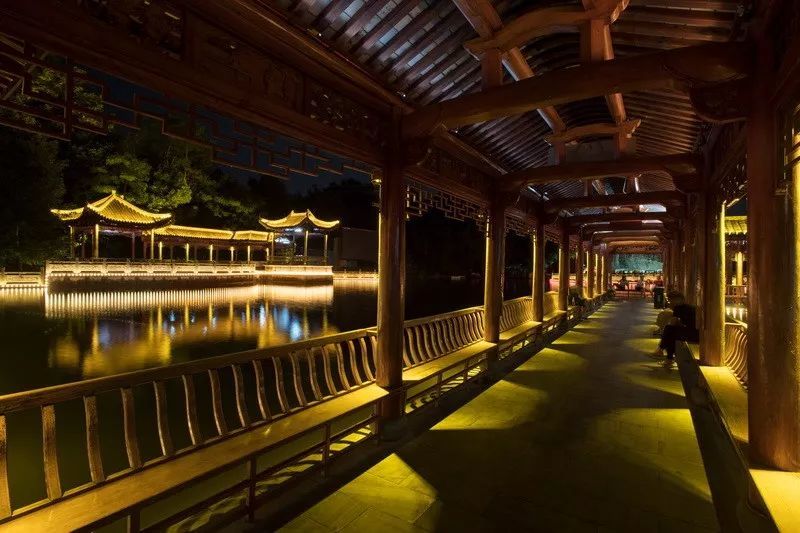 中意西境 | 用灯光表达中式建筑之美