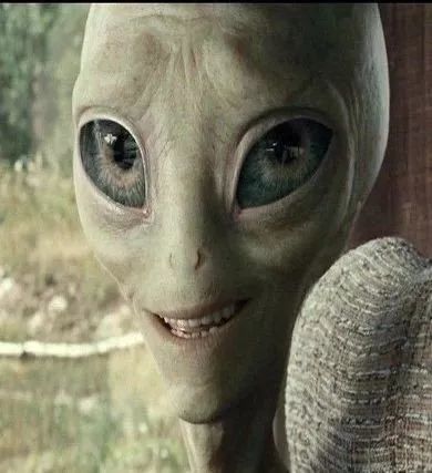 实现太空旅行的智慧文明生物已超越了捕食活体动物的阶段,此外,外星人