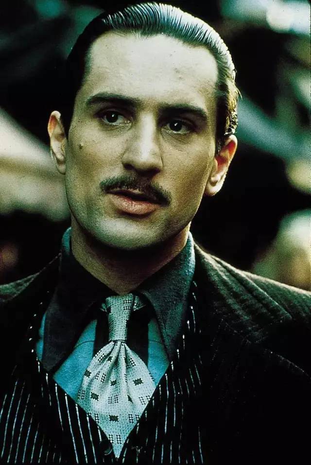 从《美国往事》里郎心似铁的面条?又或者.