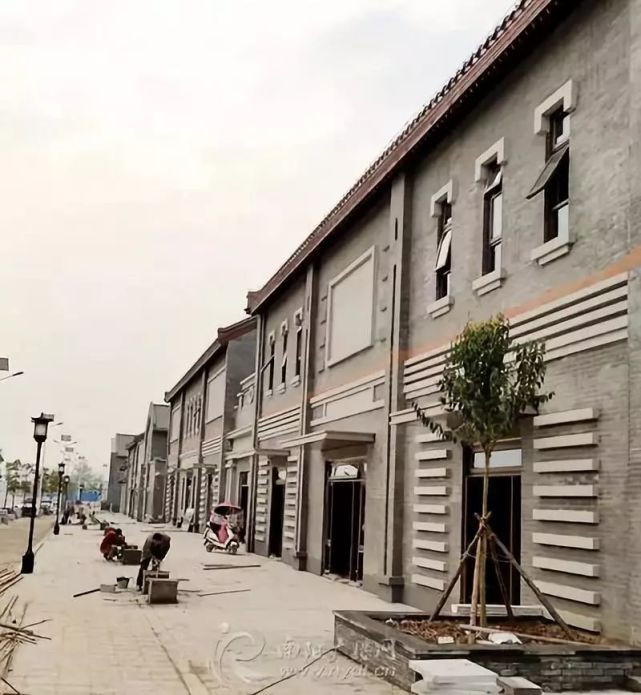 超美,实景来了!淅川县渠首北京小镇一期完工,二期已启动!