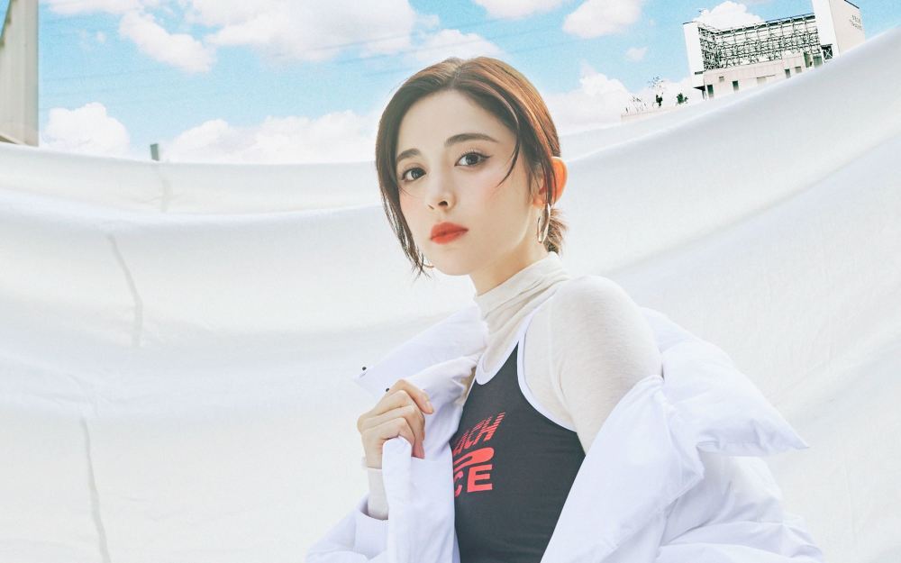 古力娜扎|拍了那么多古装戏，古力娜扎竟没骑过真马，只在周杰伦MV中骑过