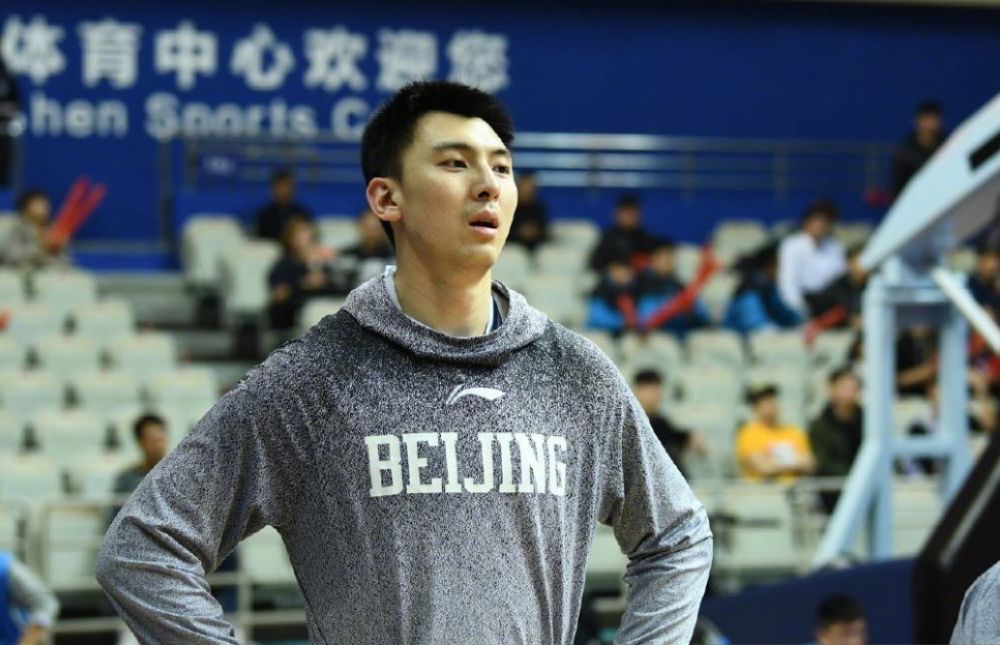 北京功勋队长吉喆因病去世年仅33岁愿天堂也有你热爱的篮球