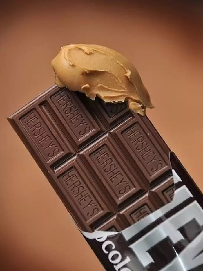 二战时的好时巧克力棒曾一度被用作货币.