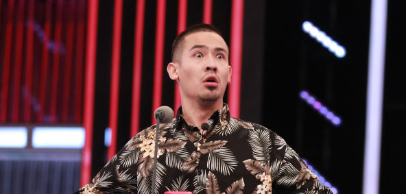 奇葩说》再到2017的《吐槽大会》和《脱口秀大会》得到了很多人的喜欢