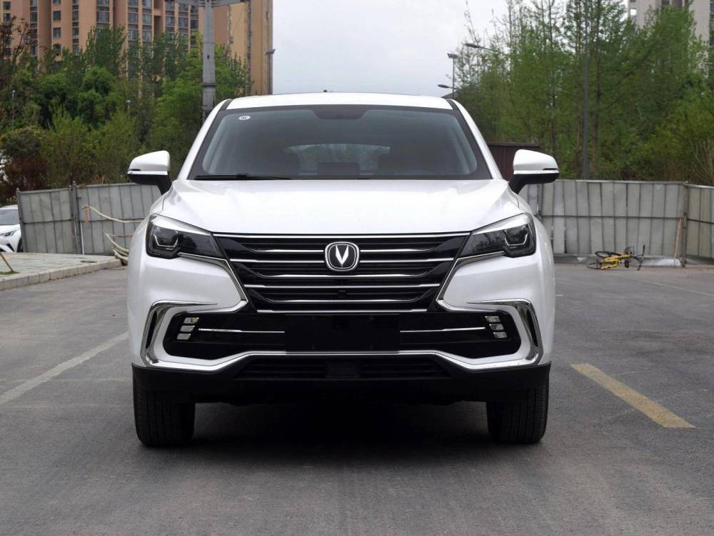 要知道,早在之前,我对于长安suv,还停留在cs75和cs55身上,而随着cs85