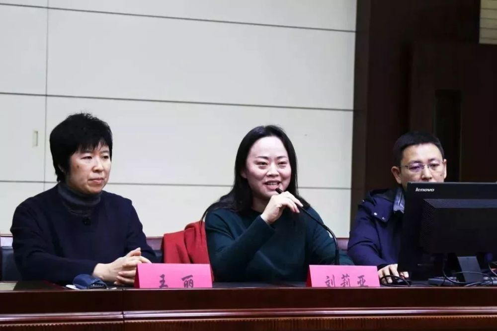 人才培养情况,校园文化生活,毕业生就业及升学情况等向大同二中的各位