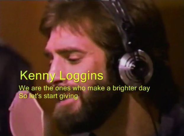 肯尼罗根斯基本是和壮志凌云绑定的第二个明星,直到今天依旧在演出